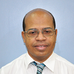 Moisés Ramírez Moisés Ramírez